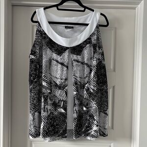 Crystal Black and White double layered Sleeveless Top size 1X.